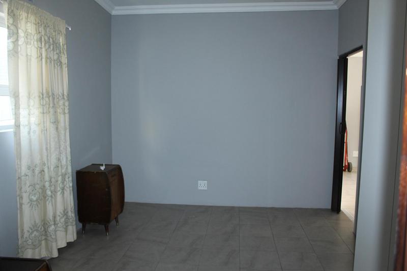 To Let 1 Bedroom Property for Rent in Churchill Estate Western Cape